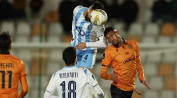 صافرة مغربية.. موعد مباراة بيراميدز ونهضة بركان في دوري أبطال أفريقيا بمشاركة حكام النخبة